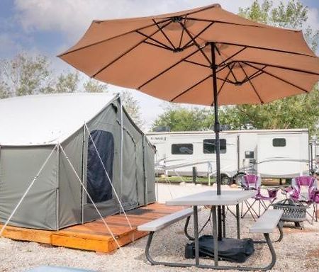 Funstays Glamping Setup Tent In Rv Park #4 Ok-T4 Moab Zewnętrze zdjęcie