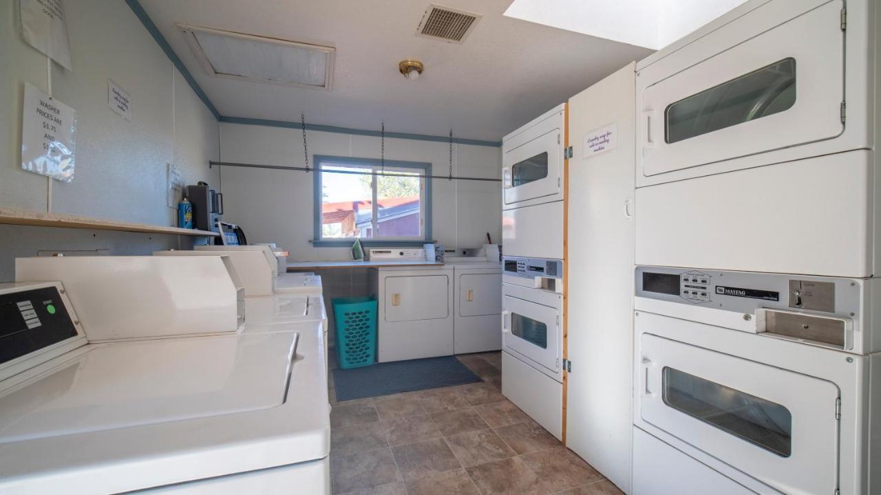Funstays Glamping Setup Tent In Rv Park #4 Ok-T4 Moab Zewnętrze zdjęcie
